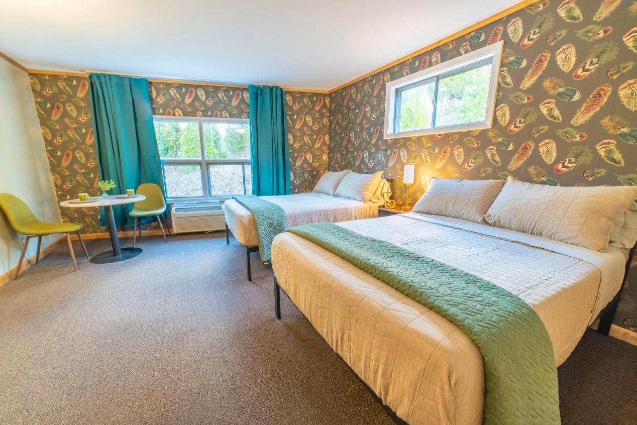 The Springs 4* New Ashford